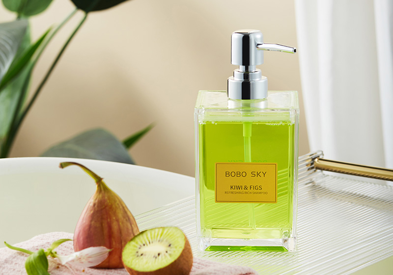 廣東pet瓶生產(chǎn)廠家談如何用包裝驚艷消費(fèi)者？